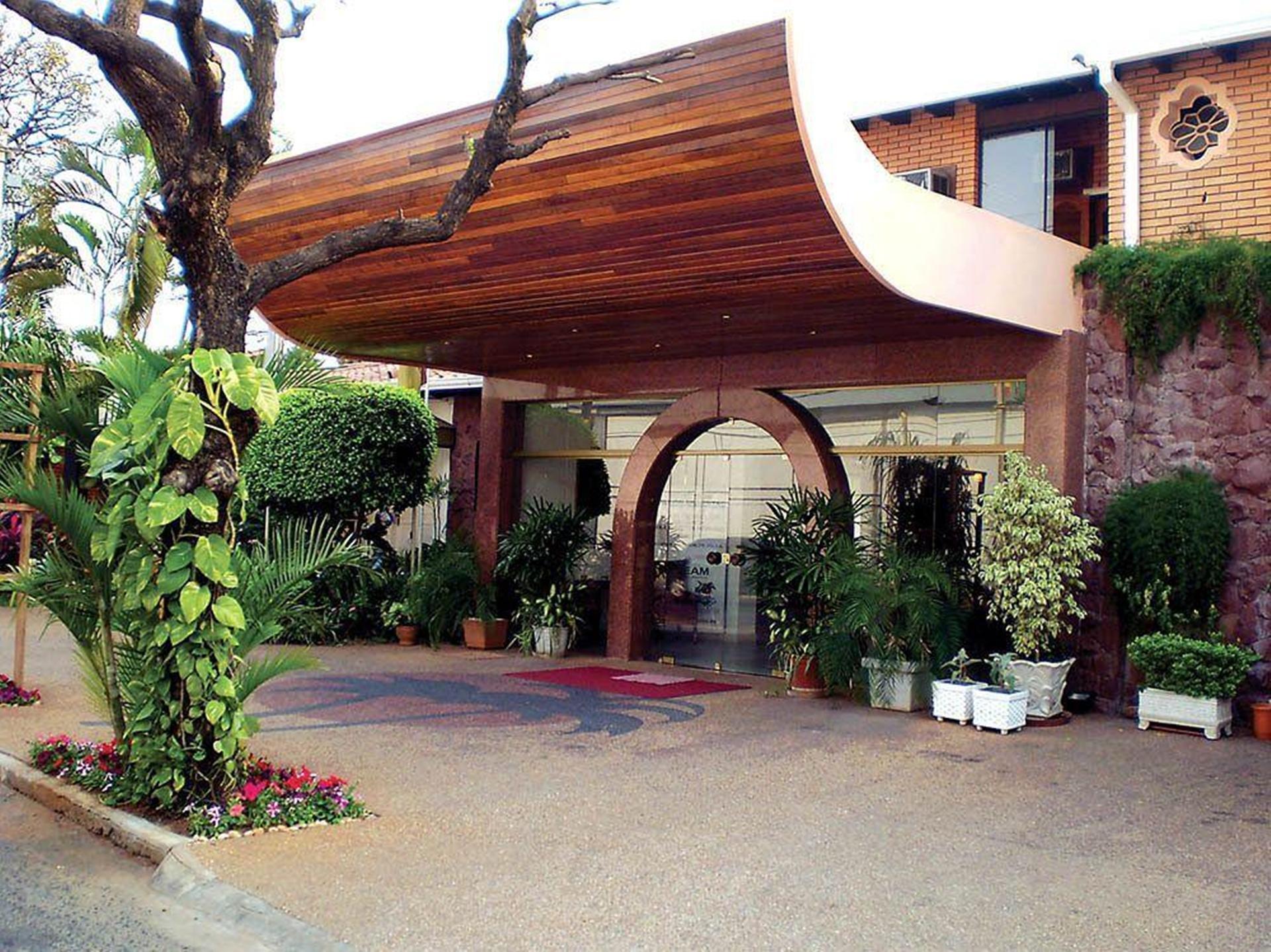 Hotel Portal Del Sol Асунсьон Экстерьер фото